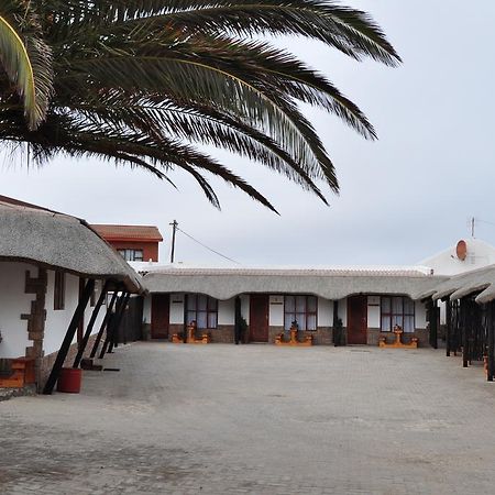 Obelix Guesthouse Luderitz Exterior photo