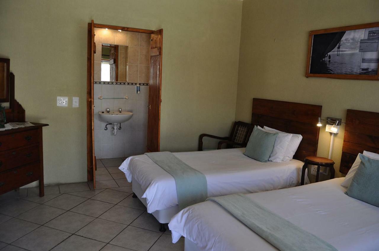 Obelix Guesthouse Luderitz Exterior photo