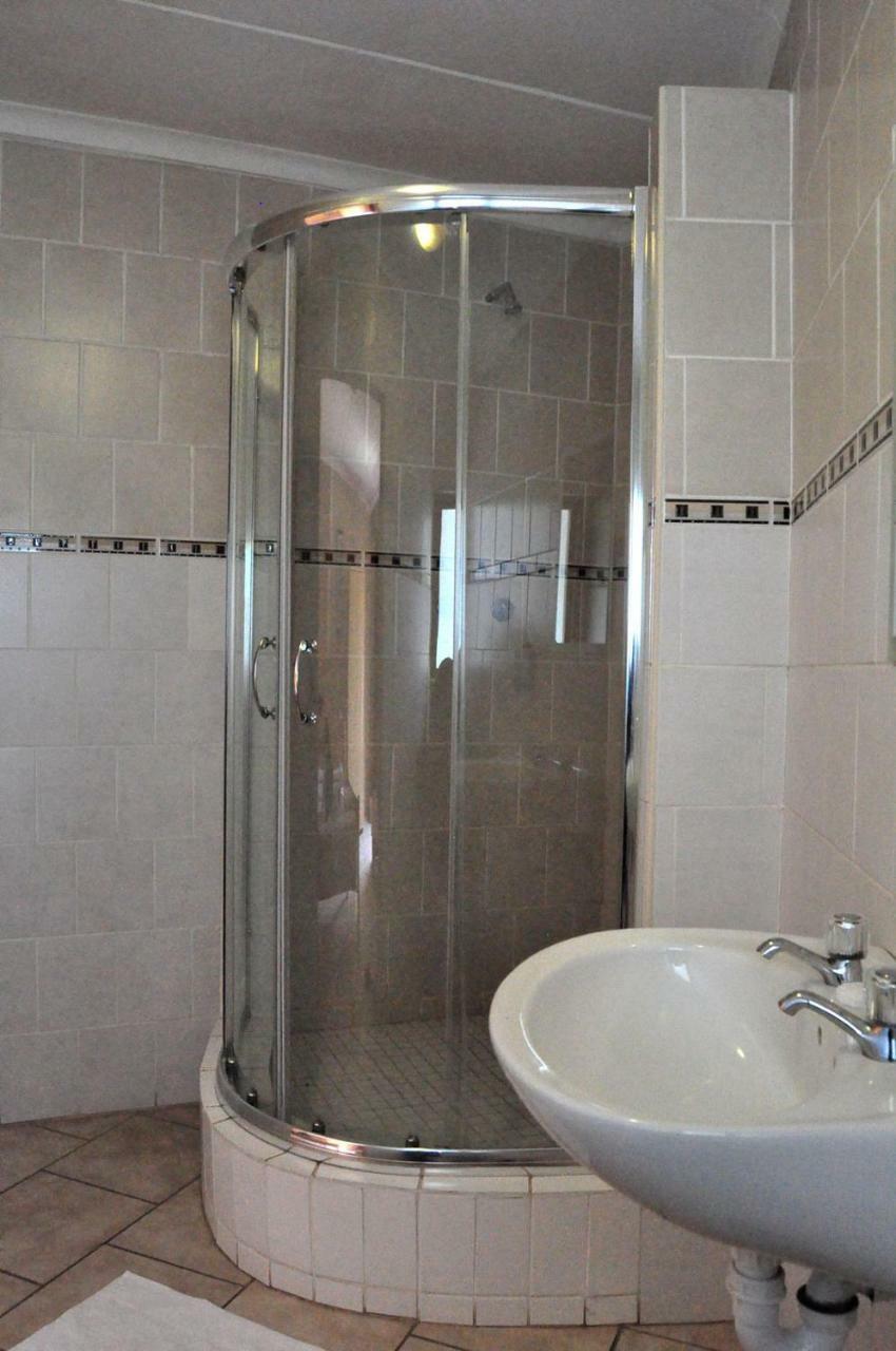 Obelix Guesthouse Luderitz Exterior photo